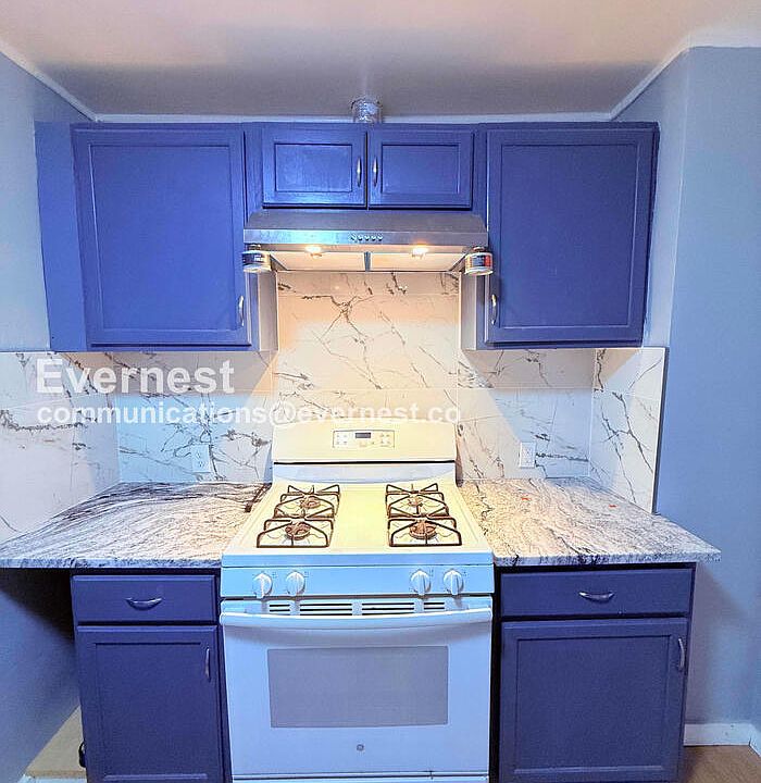 8640 Chalmers Ave, Warren, MI 48089 | Zillow