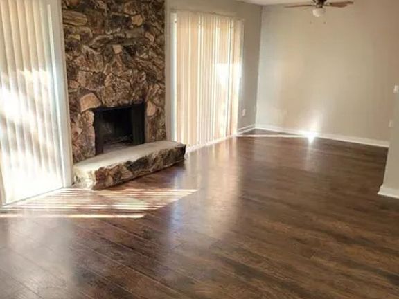 4th image of 361 Hickory Hill Dr