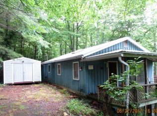 909 Horseshoe Ridge Rd, Franklin, NC 28734