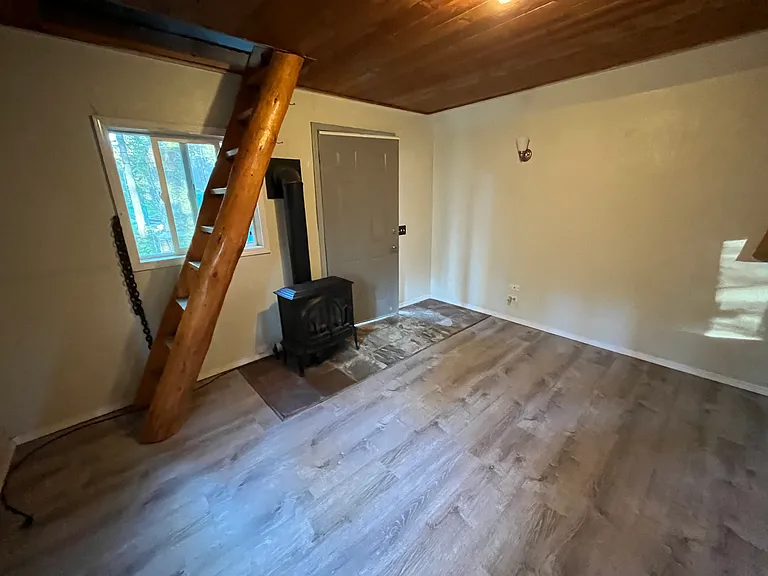 10032 Hill Rd #B — Photo 3