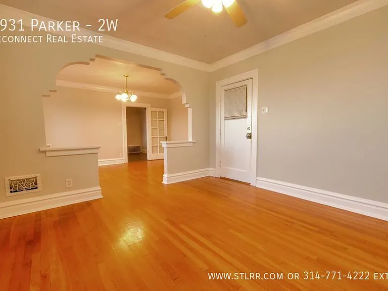 3931 Parker Ave #2W — Photo 3