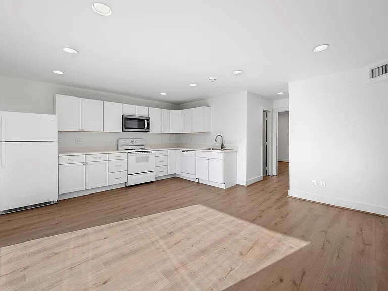 234 Westheimer Rd #7 — Photo 9