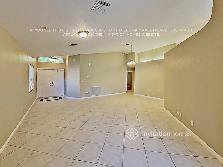 3970 Sea Grape Cir — Photo 3