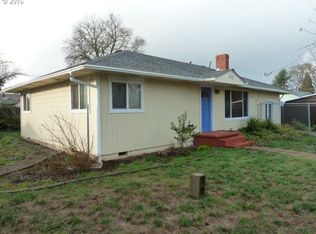 432 W Alpha St, Roseburg, OR 97471