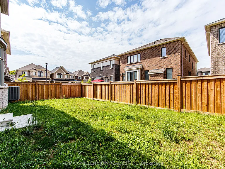 1504 Scarlett Trl — Photo 49
