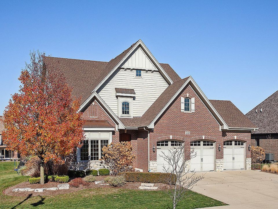 1st image of 13894 W Stonebridge Woods Xing