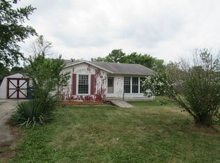 648 E McCracken Ave, Hoopeston, IL 60942