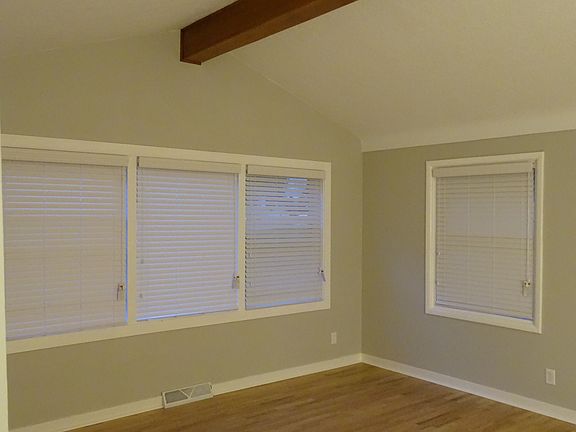 large vaulted living room