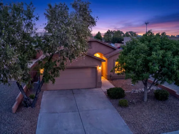 2029 N Ensenada Cir SE, Rio Rancho, NM 87124