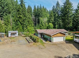 136 Longhorn Rd, Amboy, WA 98601