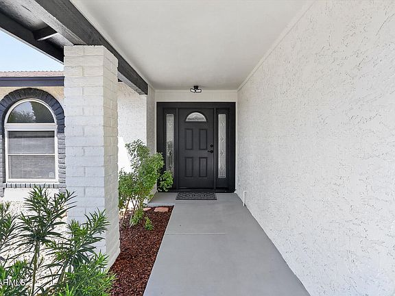 2nd image of 10614 N 65TH Avenue