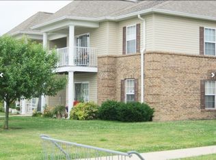 301 Capital Pointe Ct #26, Vandalia, IL 62471