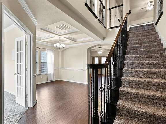 3rd image of 5016 Bluewater Dr