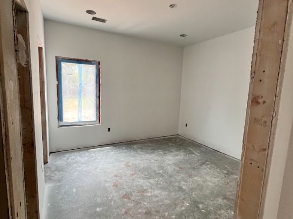 117 Anile St, Cowpens, SC 29330