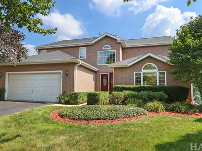 234 N Crooked Lake Ln, Lindenhurst, IL, 60046