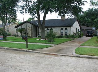 9823 Sagemoss Ln, Houston, TX 77089