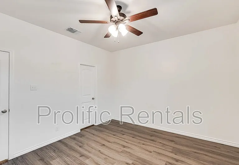 3505 Abraham Dr #2 — Photo 13