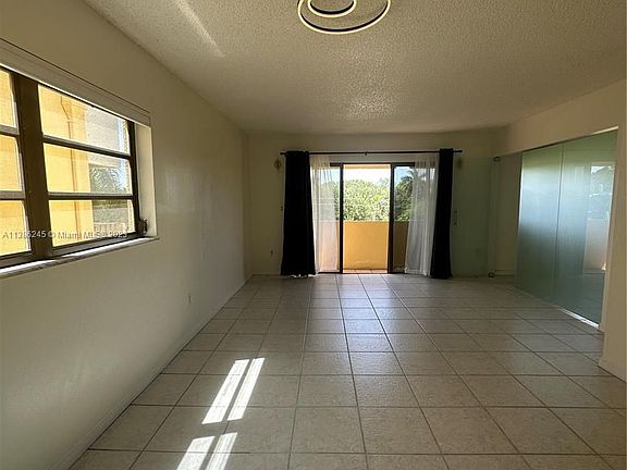 2nd image of 525 Coral Way APT 405