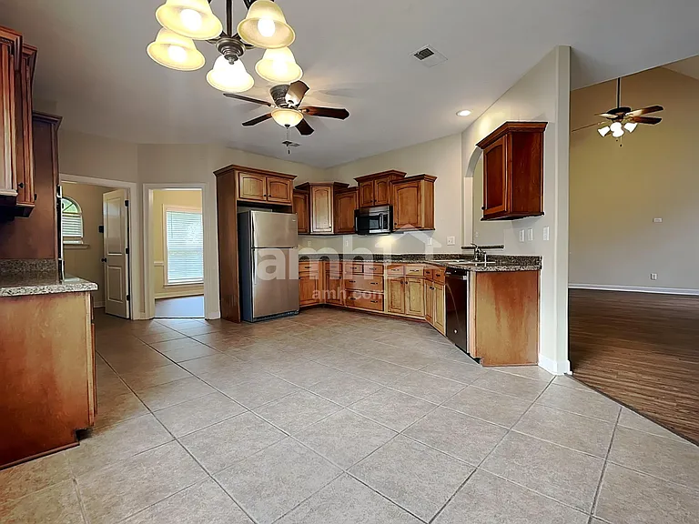10383 Old Brownsville Rd — Photo 3