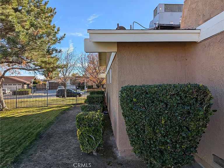 2851 W Avenue J4 — Photo 60