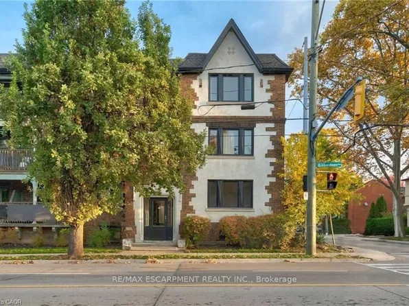312 Aberdeen Ave #1, Hamilton, ON L8P 2R5