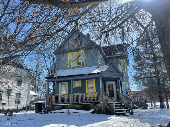 15304 Utopia Ave, Cleveland, OH 44110