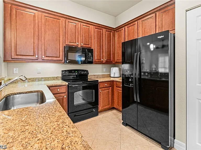10535 Carolina Willow Dr — Photo 14