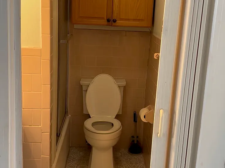 285 Lynn Shore Dr #307 — Photo 16