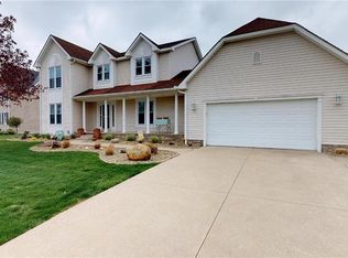 5506 Shadybrook Dr, Erie, PA 16506