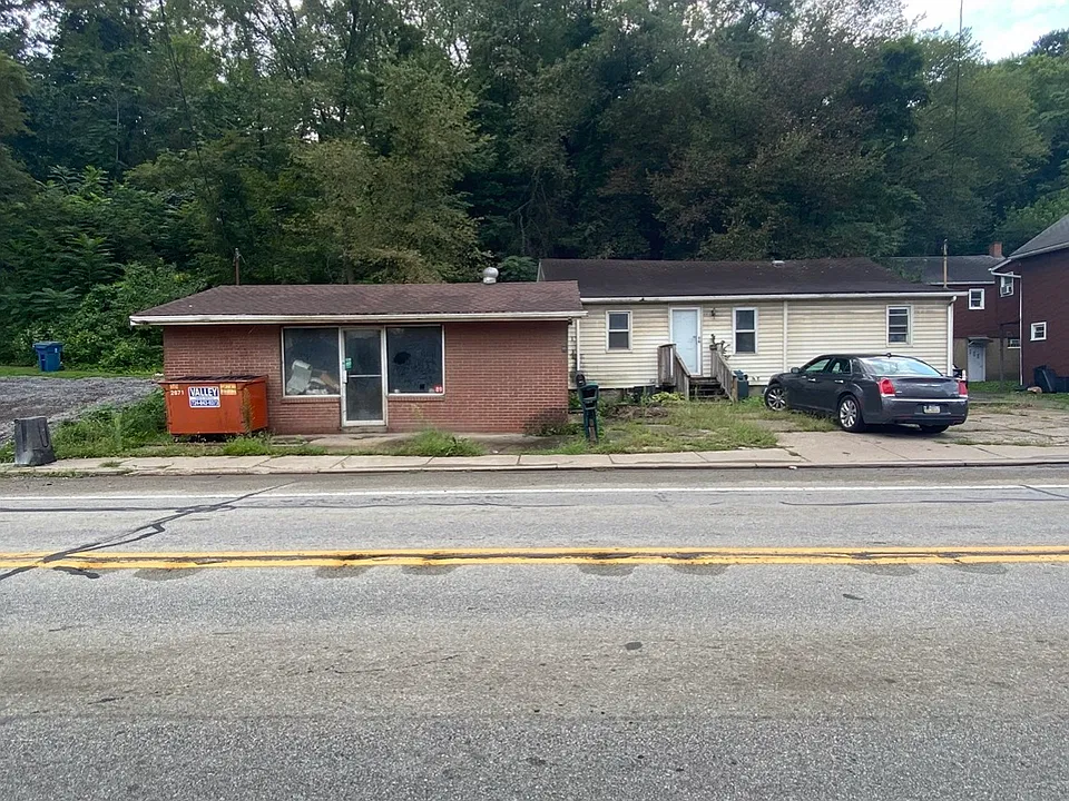 89 McGovern Blvd