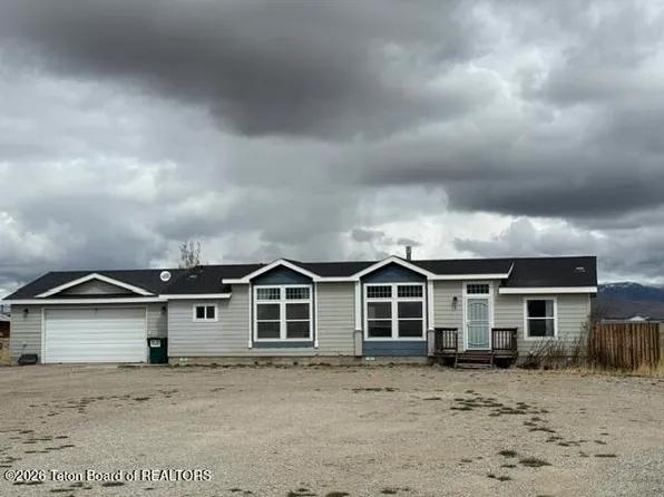 3 N Shoshone Trl, Boulder, WY 82923