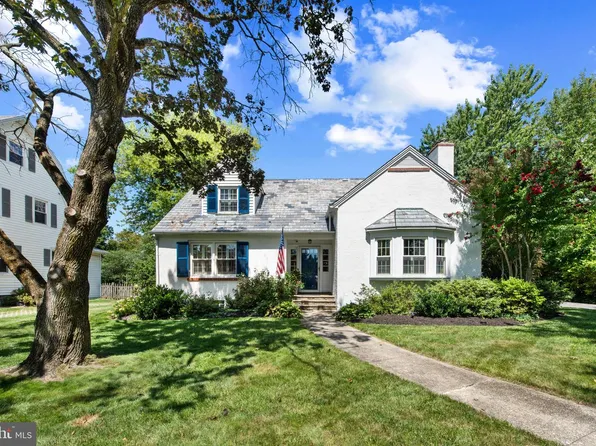 304 Cedarcroft Rd, Baltimore, MD 21212