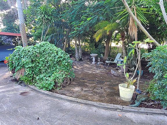 Front Patio being Pres Washd