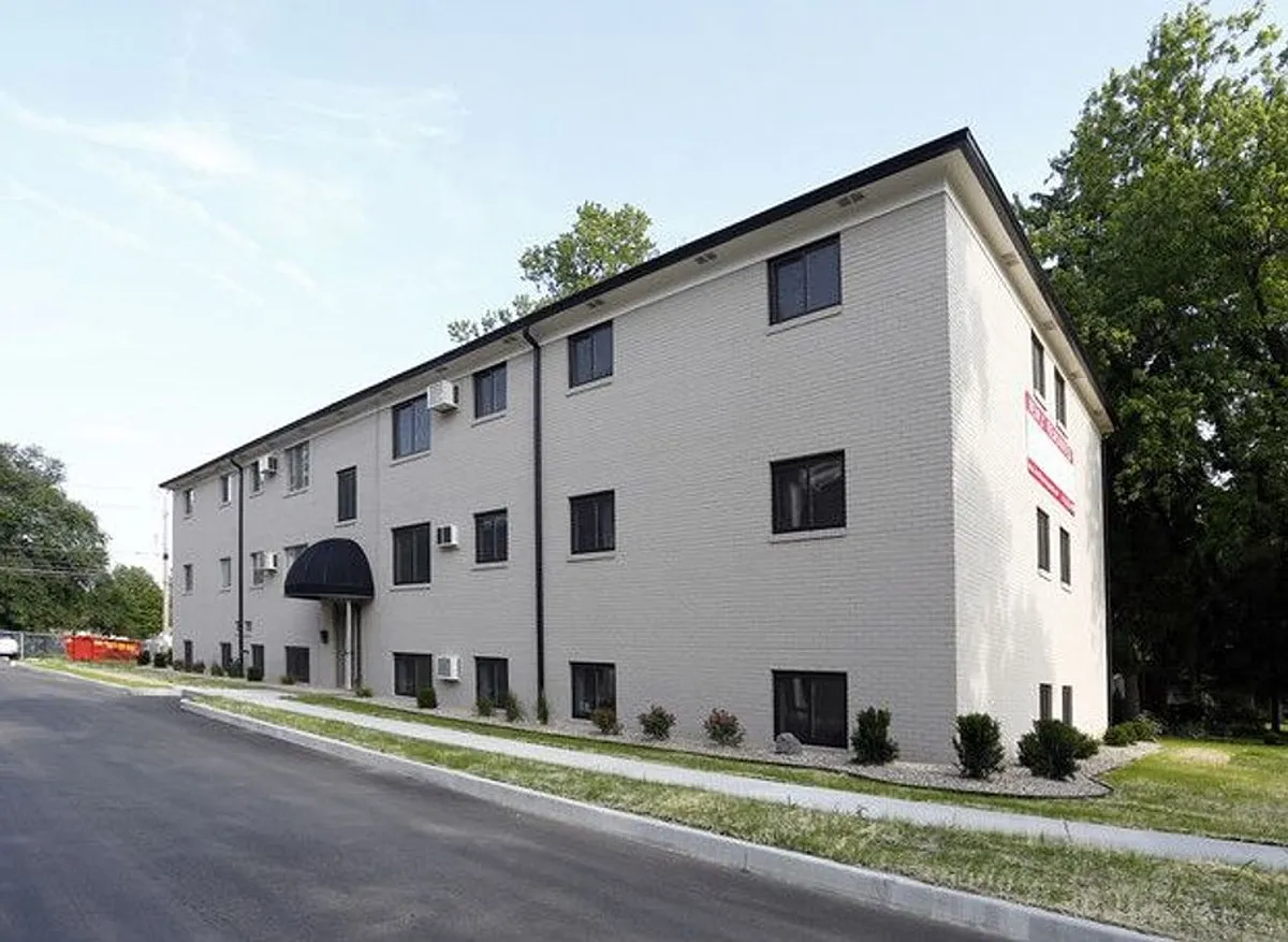 Building Photo - 6026 N College Ave