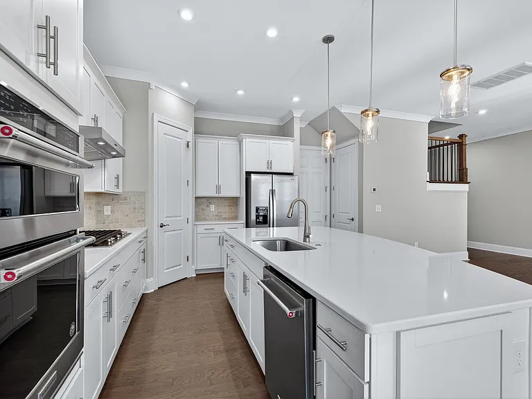 15020 Clear Sky Ln — Photo 27