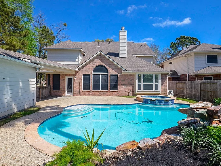 23615 Banning Point Ct — Photo 45