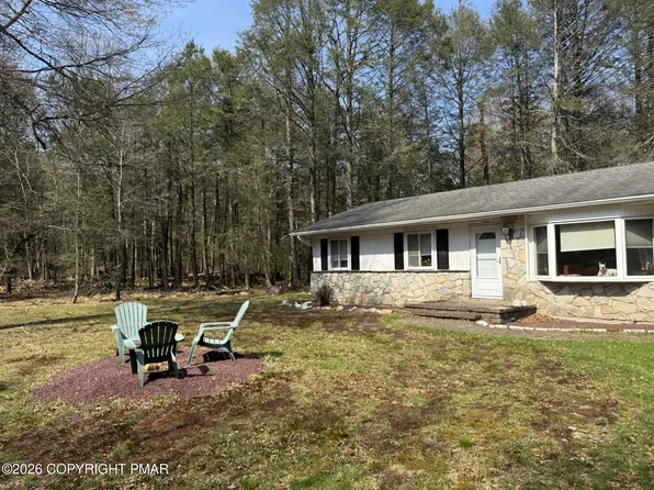 17 Fox Haven Rd, Albrightsville, PA 18210