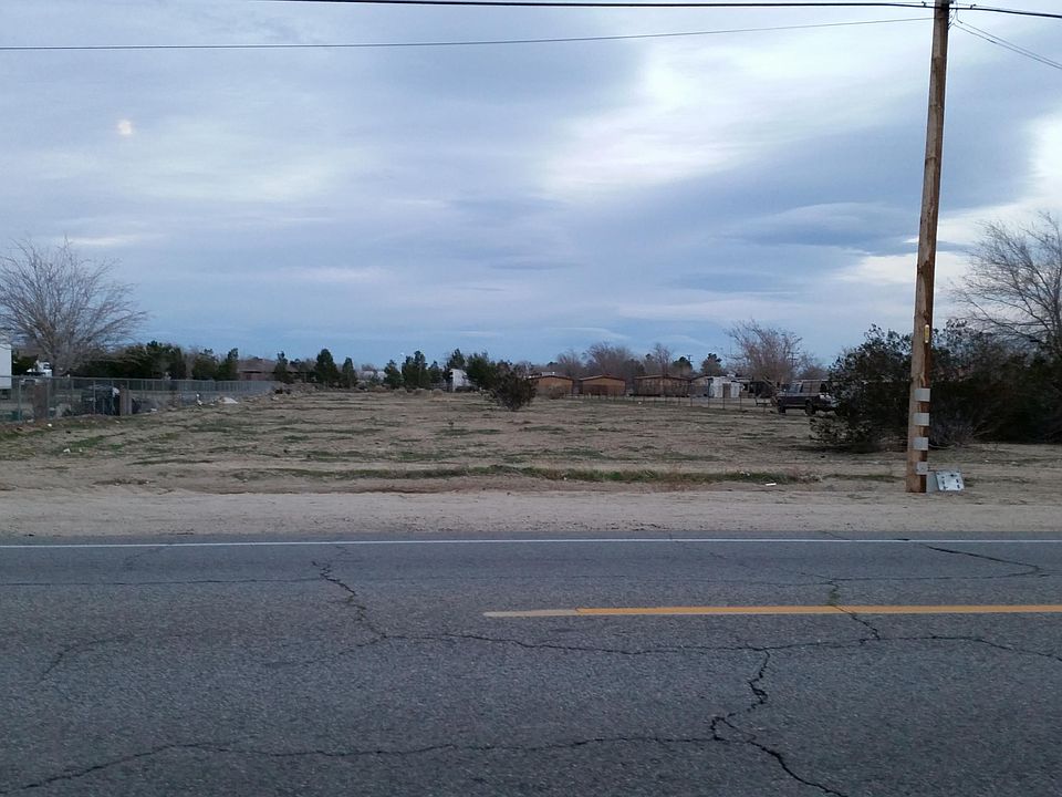2nd image of 90th Vic Avenue Q10 St