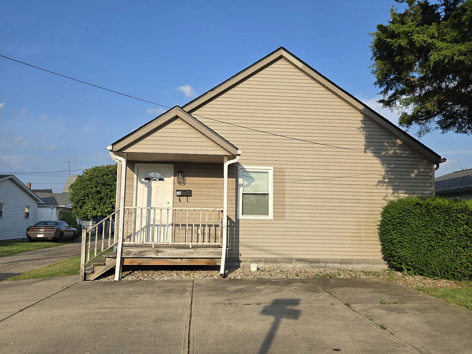 510 & 512 Dunn Ave — Photo 3