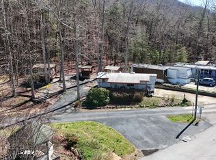 331 Holiday Loop, Cleveland, GA 30528