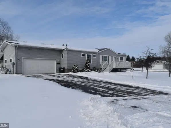 101 Sunset Ln S, Hinckley, MN 55037