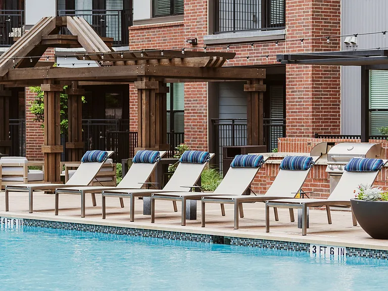 SYNC Sawyer Heights Apartments — Photo 7