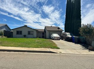 785 Crosby Ln, Red Bluff, CA 96080