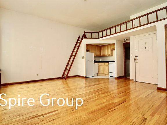 2nd image of 273 W 73rd St APT 3B