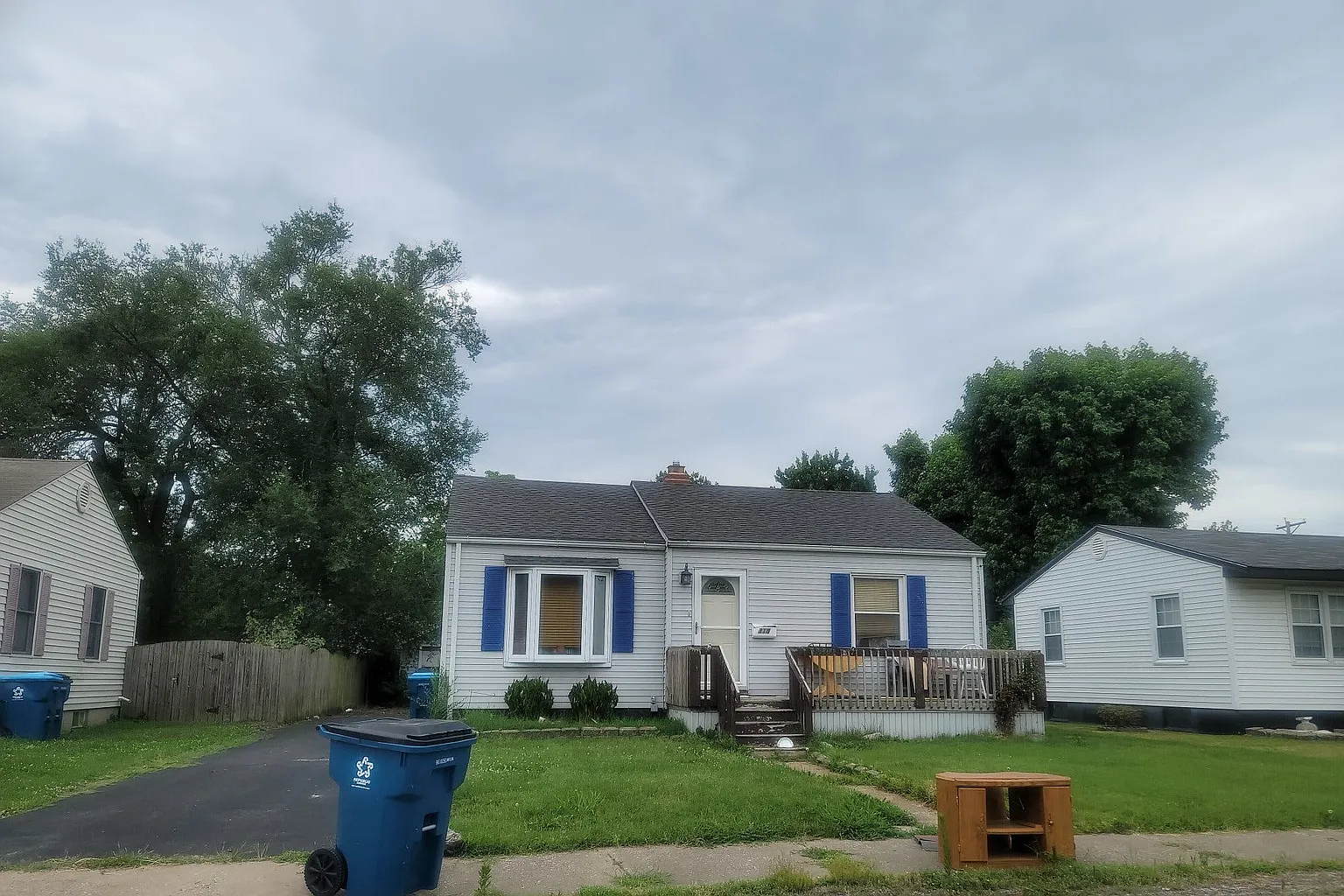 318 12th St photo 1