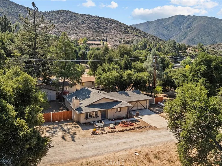 40220 Calle El Clavelito — Photo 2