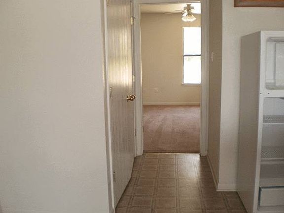 3rd image of 1104 Lansberry Ct APT D