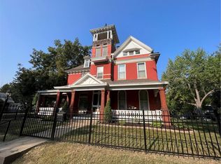 519 N 5th St, Atchison, KS 66002