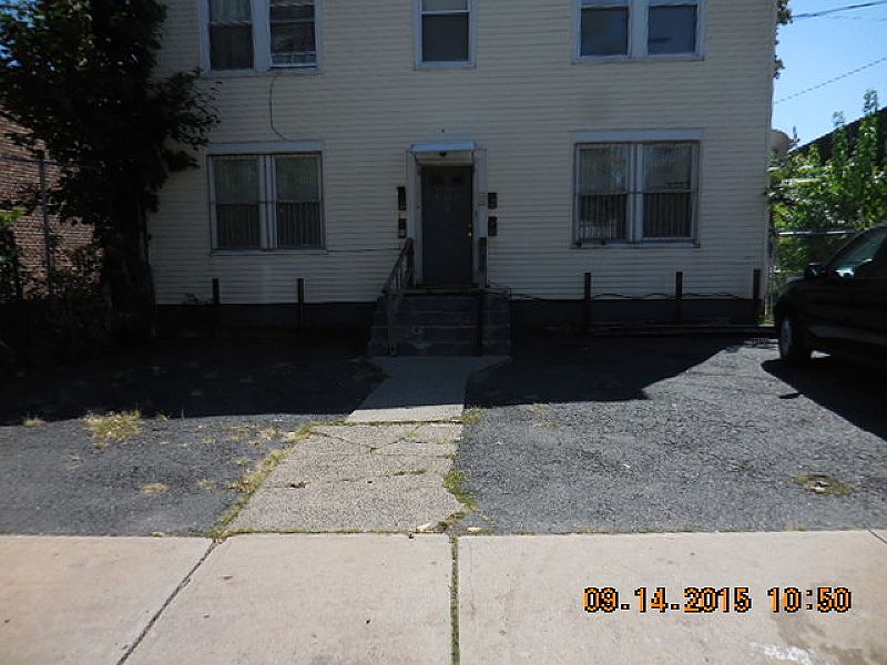 2nd image of 154 N Center St