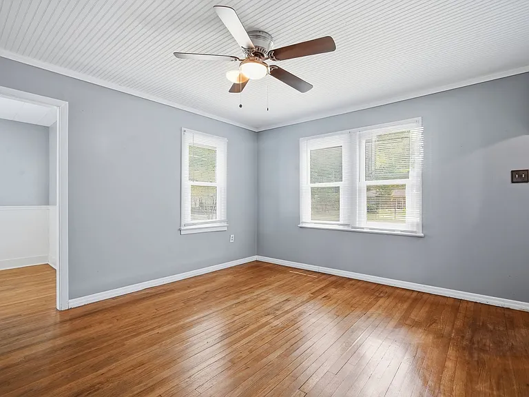 1419 E Jean St — Photo 14